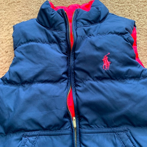 Ralph Lauren blue/pink reversible puffer vest.  4T - Picture 3 of 4